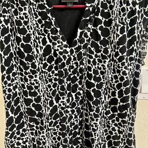 Worthington Elegant Black Apparel